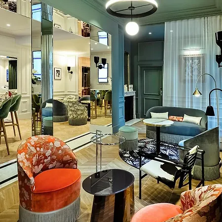 Hotel Lyon Bastille 4*