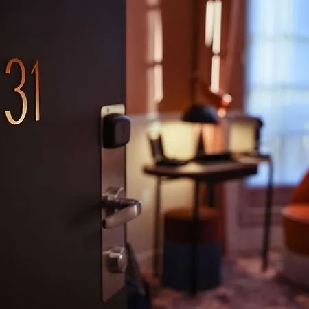 Lyon Bastille Hotel 4*