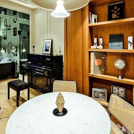 Hotel Lyon Bastille 4*