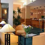 Mercure Gare De Lyon Opera Bastille