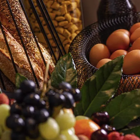 Hotel Mercure Gare De Lyon Opera Bastille 4*