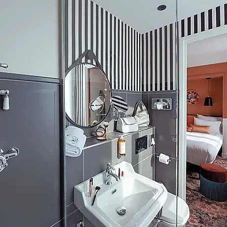 Mercure Gare De Lyon Opera Bastille 4*